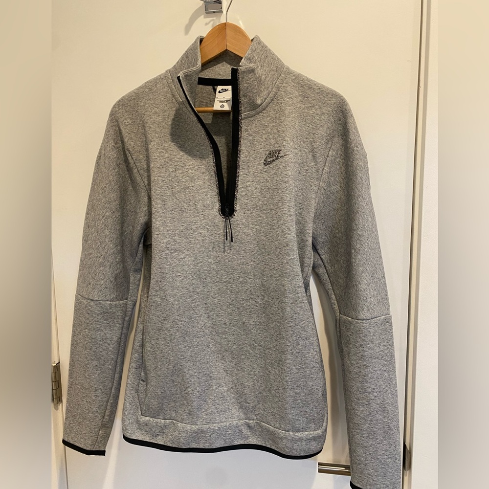Men’s Nike Quarter Zip Pullover